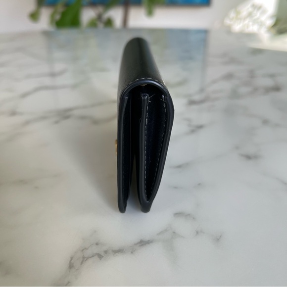 Coach Essential Slim Card Case CR990 Black Leather Brass Small Wallet - Picture 6 of 12